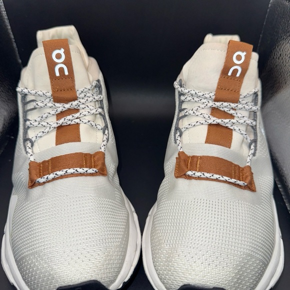 On Running Other - Size 7 - On Cloudnova White Pearl Men, 26.99173, Very Clean, No Box, Preowned